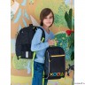 Рюкзак школьный с мешком GRIZZLY RB-258-21/1 (/1 черный - салатовый)